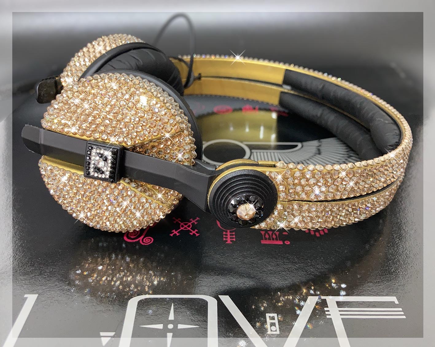 Custom Crystal Gold Sennheiser HD 25 Headphones | Crystalskins